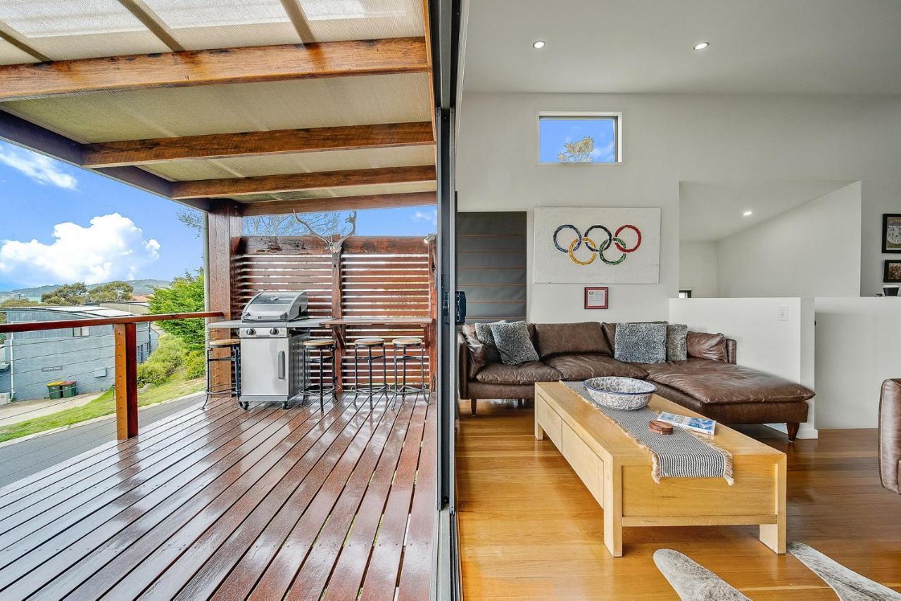 Ned Kelly'S Retreat - Stunning 3Br Townhouse L Lake Views L Wifi L Bbq Джиндабайн Экстерьер фото