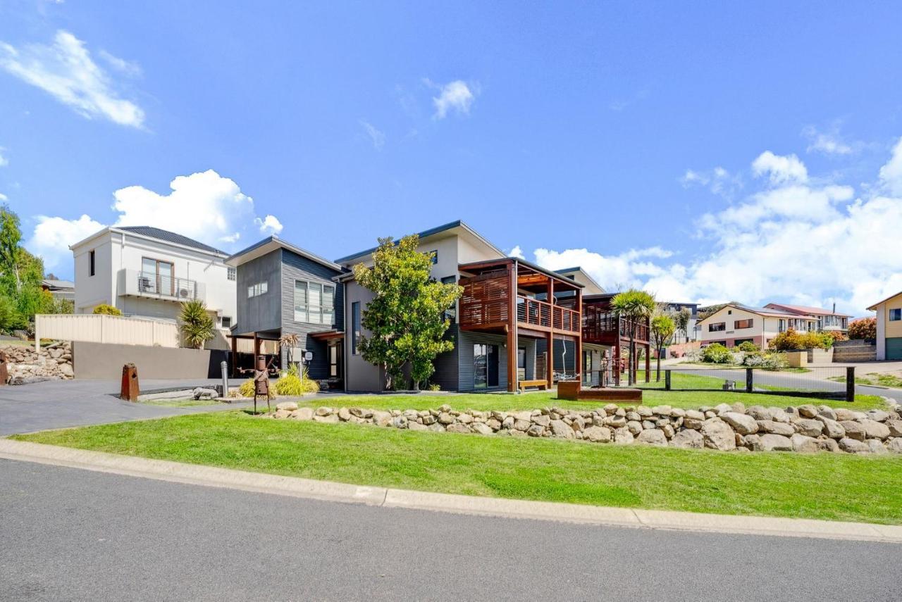 Ned Kelly'S Retreat - Stunning 3Br Townhouse L Lake Views L Wifi L Bbq Джиндабайн Экстерьер фото