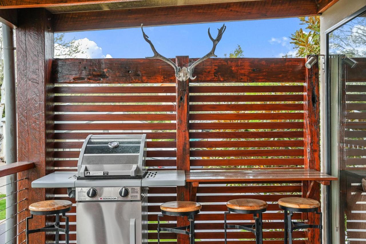 Ned Kelly'S Retreat - Stunning 3Br Townhouse L Lake Views L Wifi L Bbq Джиндабайн Экстерьер фото