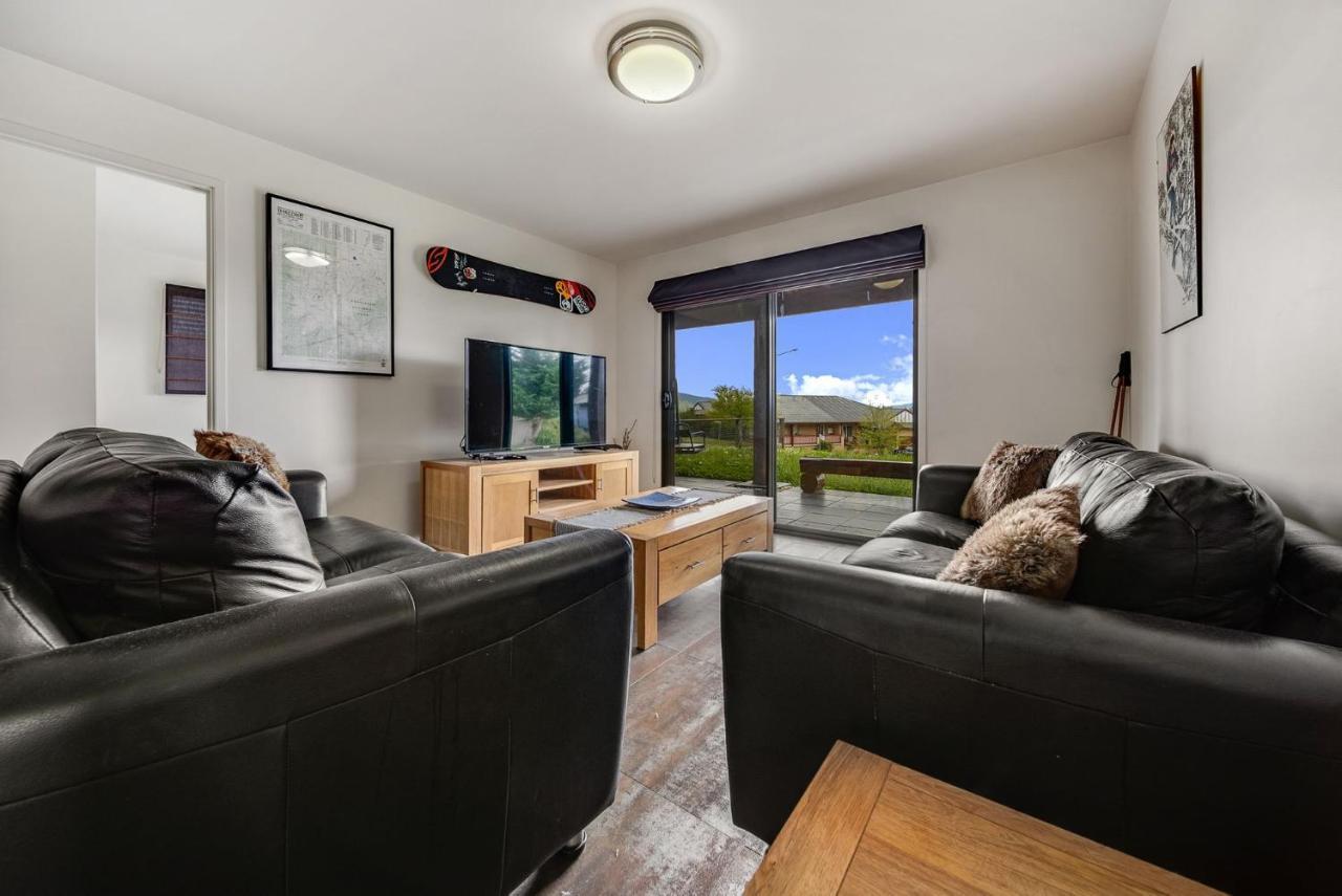 Ned Kelly'S Retreat - Stunning 3Br Townhouse L Lake Views L Wifi L Bbq Джиндабайн Экстерьер фото