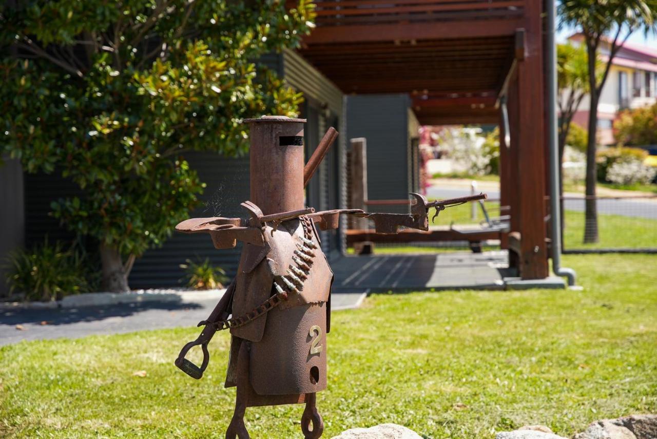 Ned Kelly'S Retreat - Stunning 3Br Townhouse L Lake Views L Wifi L Bbq Джиндабайн Экстерьер фото